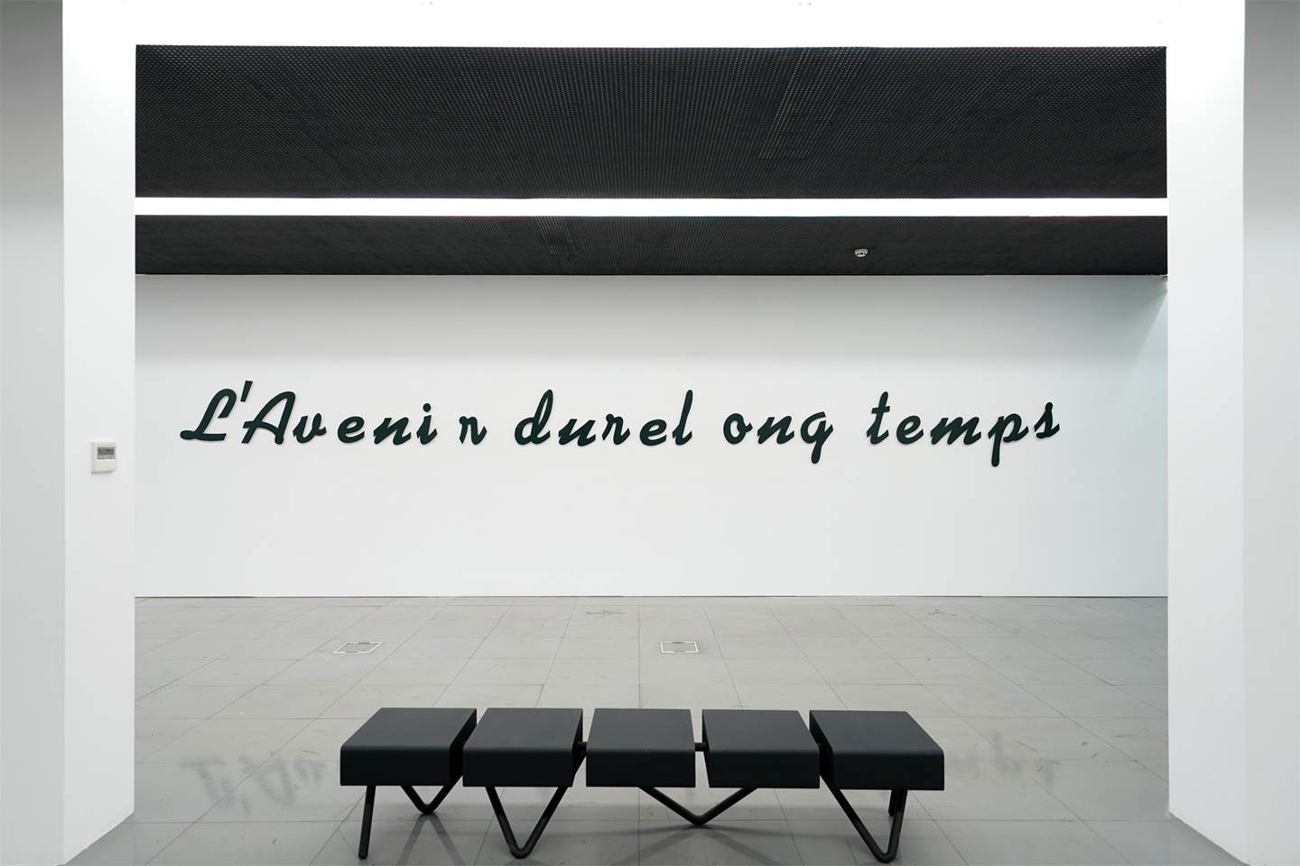 L’Avenir Dure Longtemps, original Abstrait Technique mixte Sculpture par João  Louro