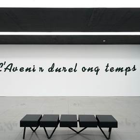 L’Avenir Dure Longtemps, original Abstract Mixed Technique Sculpture by João  Louro