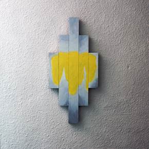 cruz falsa, original Abstract Mixed Technique Sculpture by Nuno Pê