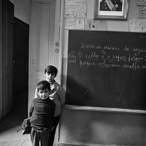 Lisboa/Lisbon, 1973, original Figure humaine Analogique La photographie par Alfredo Cunha