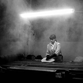 São João da Madeira, 1996, original Woman Analog Photography by Alfredo Cunha