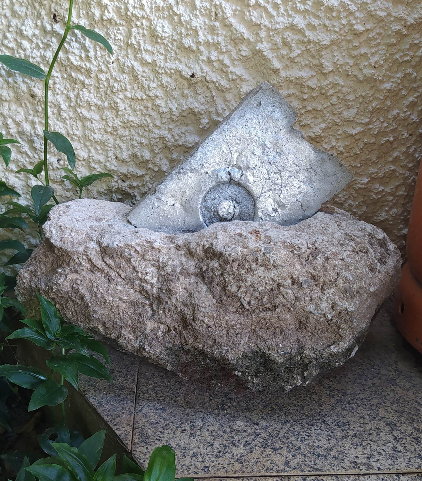 Sabedoria, original Woman Stone Sculpture by Bruno Barroso