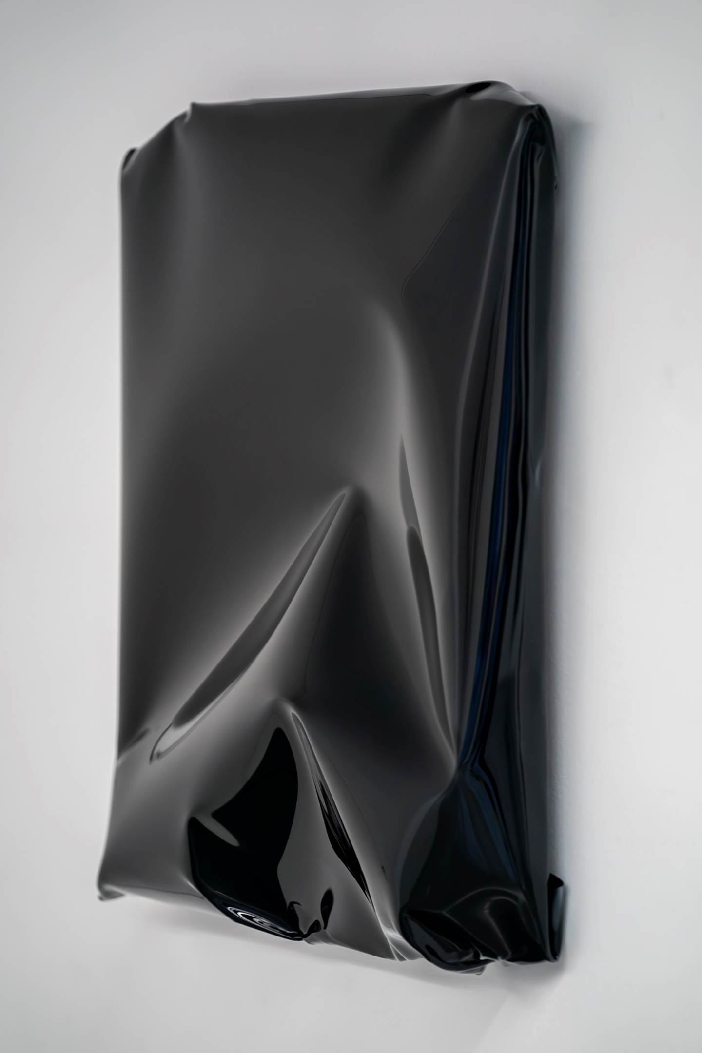 Almofada (Black), original Abstract Mixed Technique Sculpture by Sandra Baía