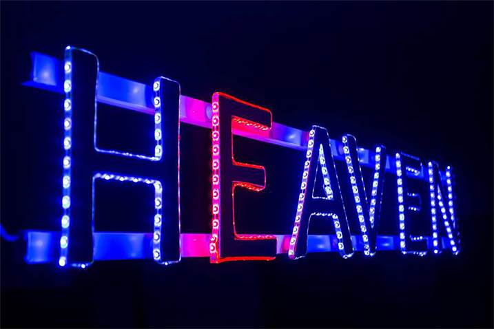 Heaven, original Vanguardia Técnica Mixta Escultura de Pantaleo Musarò