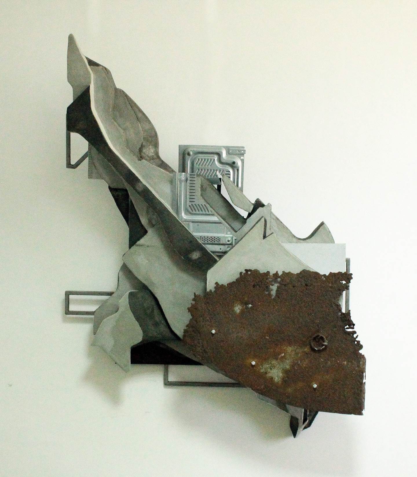 MRG1, original Abstract Mixed Technique Sculpture by Rafael Alves