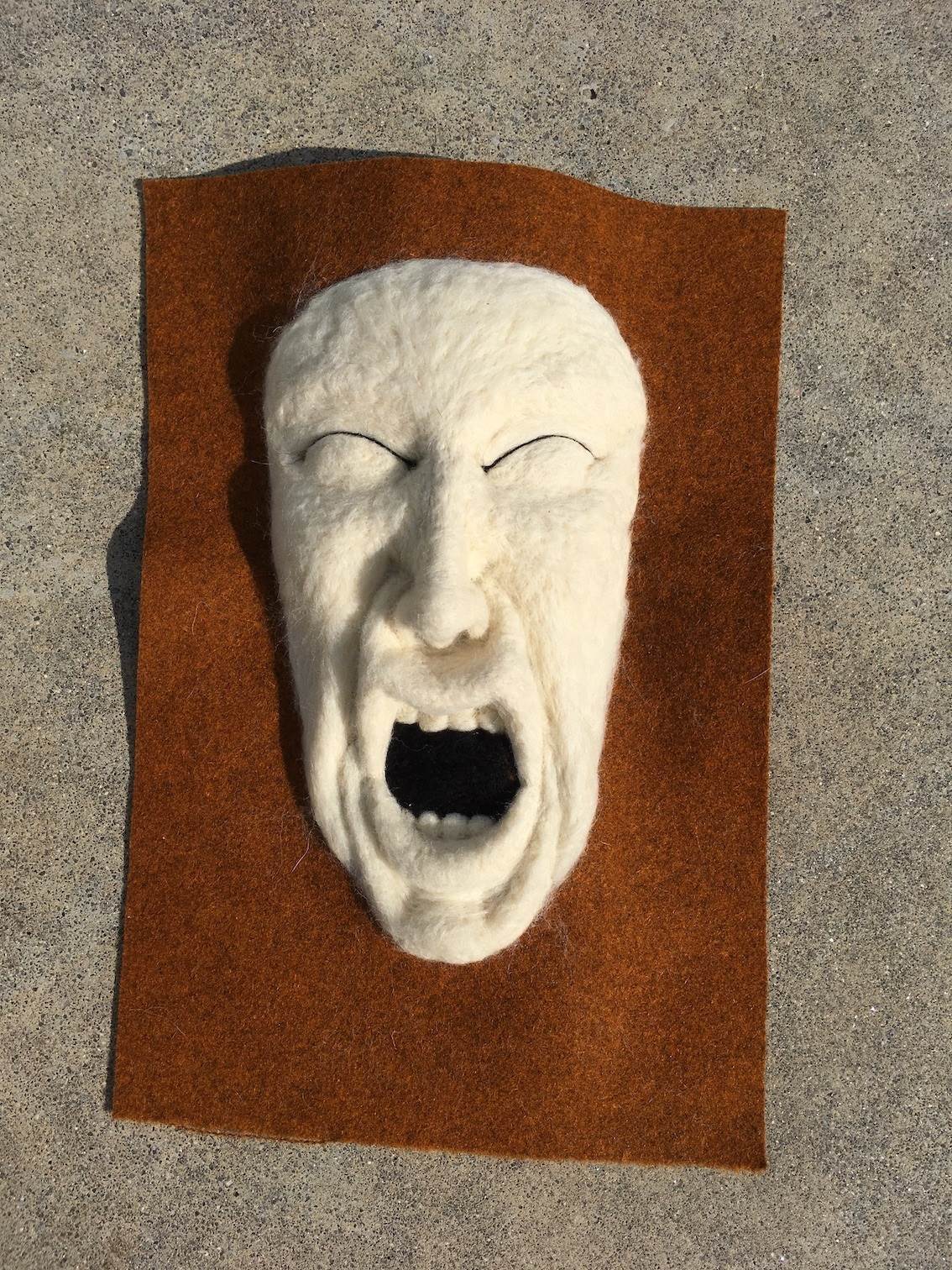 Máscara feltro #10, original   Sculpture by António  Jorge