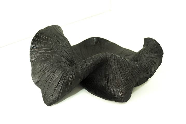 Tágide (black 1), original Abstract Ceramic Sculpture by Ana Almeida Pinto
