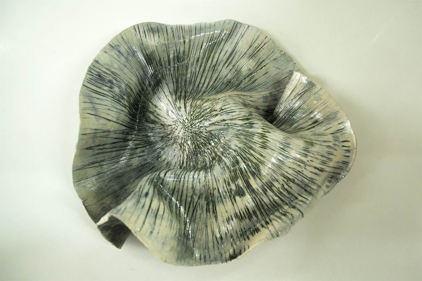 Tágide (colour 4), original Abstract Ceramic Sculpture by Ana Almeida Pinto