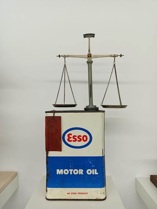 Esso, original Abstract Mixed Technique Sculpture by Miguel  Palma