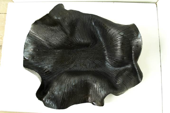 Tágide (black 2), original Abstract Ceramic Sculpture by Ana Almeida Pinto