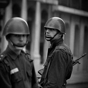 Lisboa, 25 de Abril, original B&W Analog Photography by Alfredo Cunha