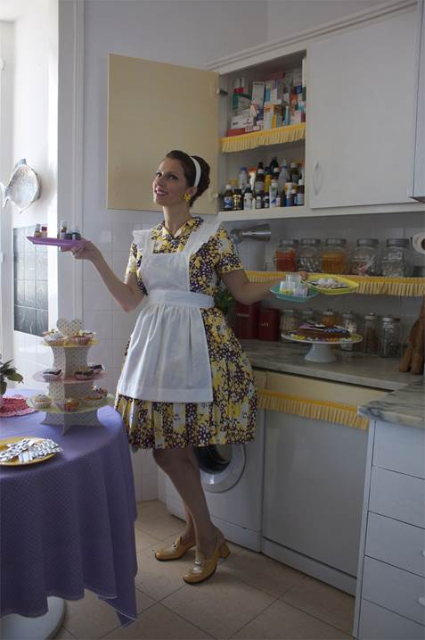The perfect housewife, Fotografia Digital Vanguarda original por Claudia Clemente