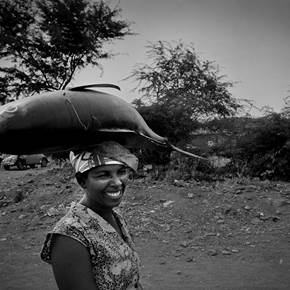 Cabo Verde / Cape Verde, 1987, original Woman Analog Photography by Alfredo Cunha