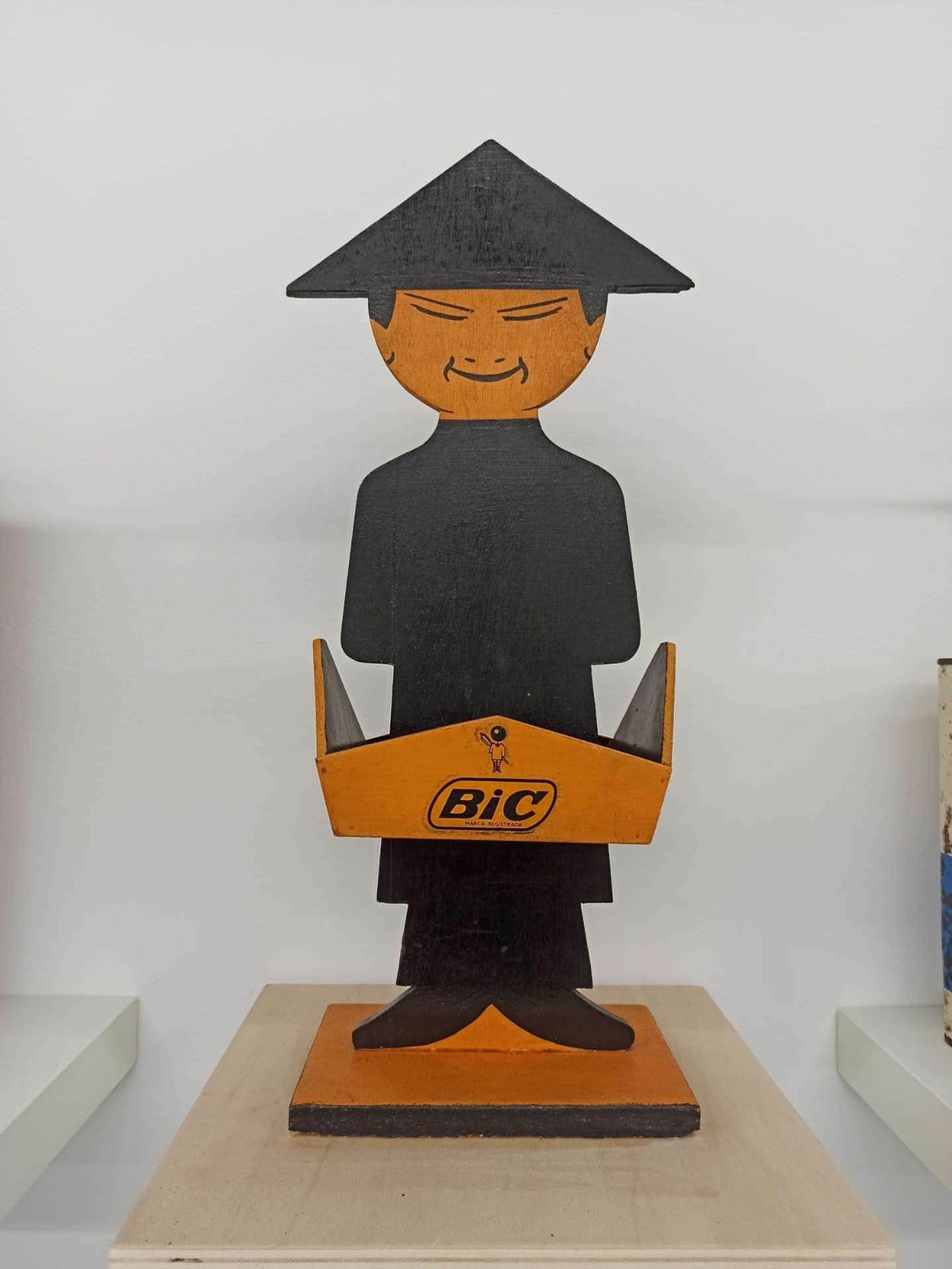 BIC, original Abstract Mixed Technique Sculpture by Miguel  Palma