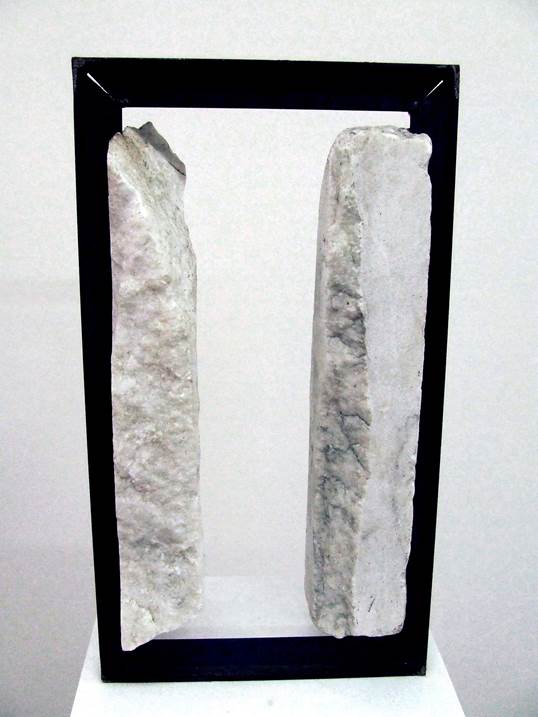 Ecótono 6.1, original Abstract Marble Sculpture by Ana Almeida Pinto