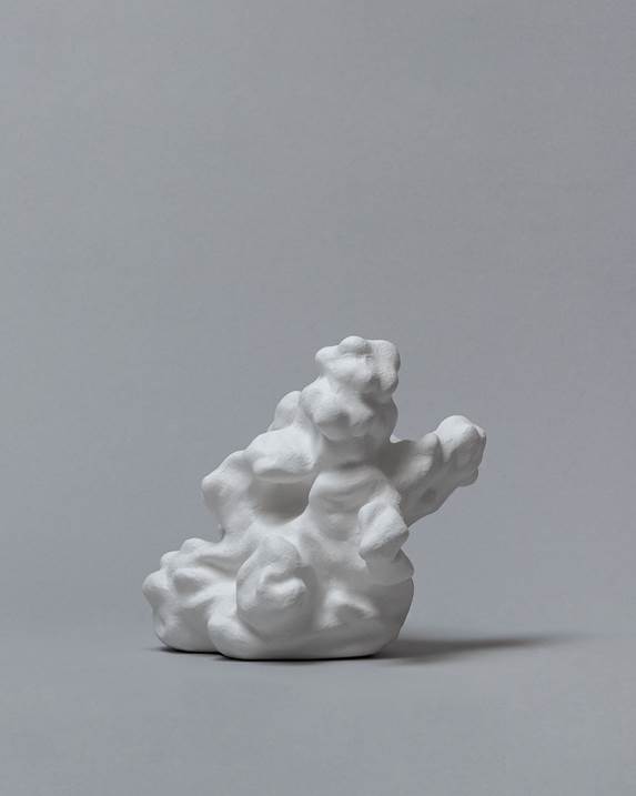 Cumulus nº.03., original Abstract Ceramic Sculpture by Leandro Martins