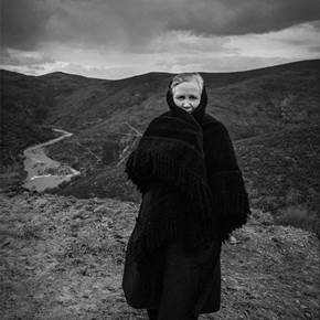 Bragança, 1988, original Woman Analog Photography by Alfredo Cunha