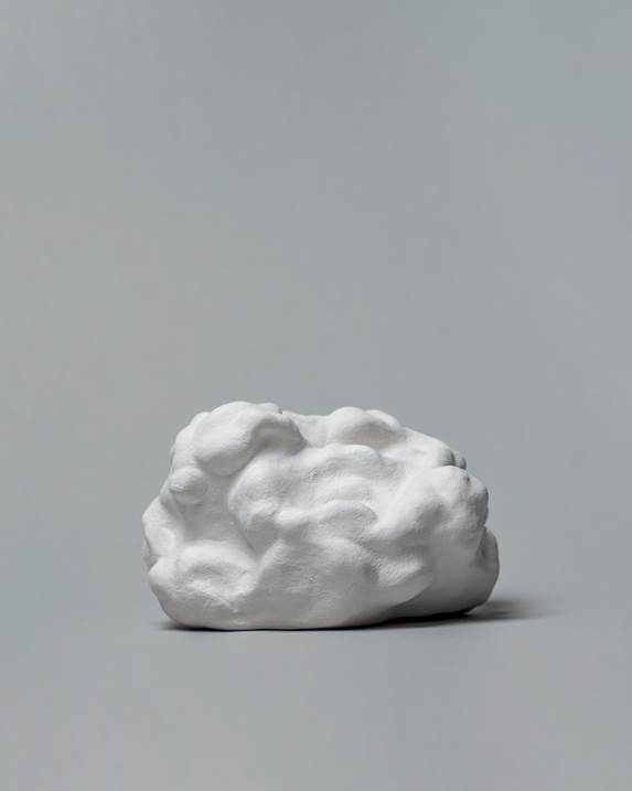 Cumulus nº.04., original Abstract Ceramic Sculpture by Leandro Martins