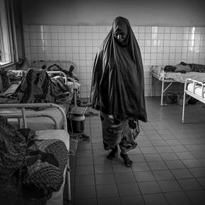 Níger/ Niger, 2014, Fotografia Analógica Mulher original por Alfredo Cunha