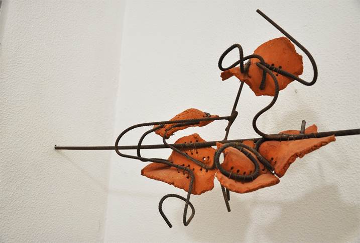 001_, original Abstrait Céramique Sculpture par Joana Lapin